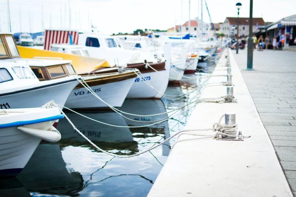 Marina Living With Parking, Balcony, Quiet And Secure Apartment Brighton Luaran gambar