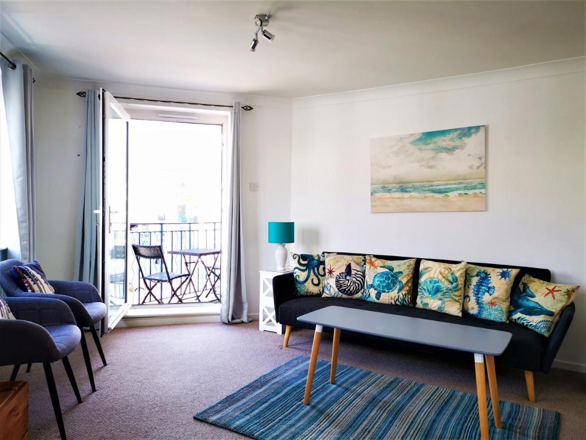 Marina Living With Parking, Balcony, Quiet And Secure Apartment Brighton Luaran gambar